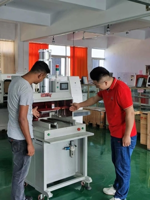 FPC Punching Machine,PCB Depaneling Machine with LCD Control